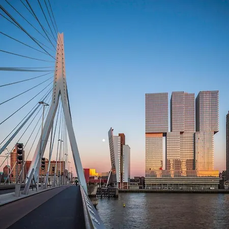 Apartmán Detailed 1 Bedroom Serviced 63m2 -mnl D- Rotterdam